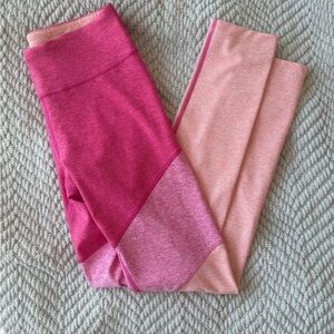 Outdoor Voices Women's Leggings in Pink and Peach